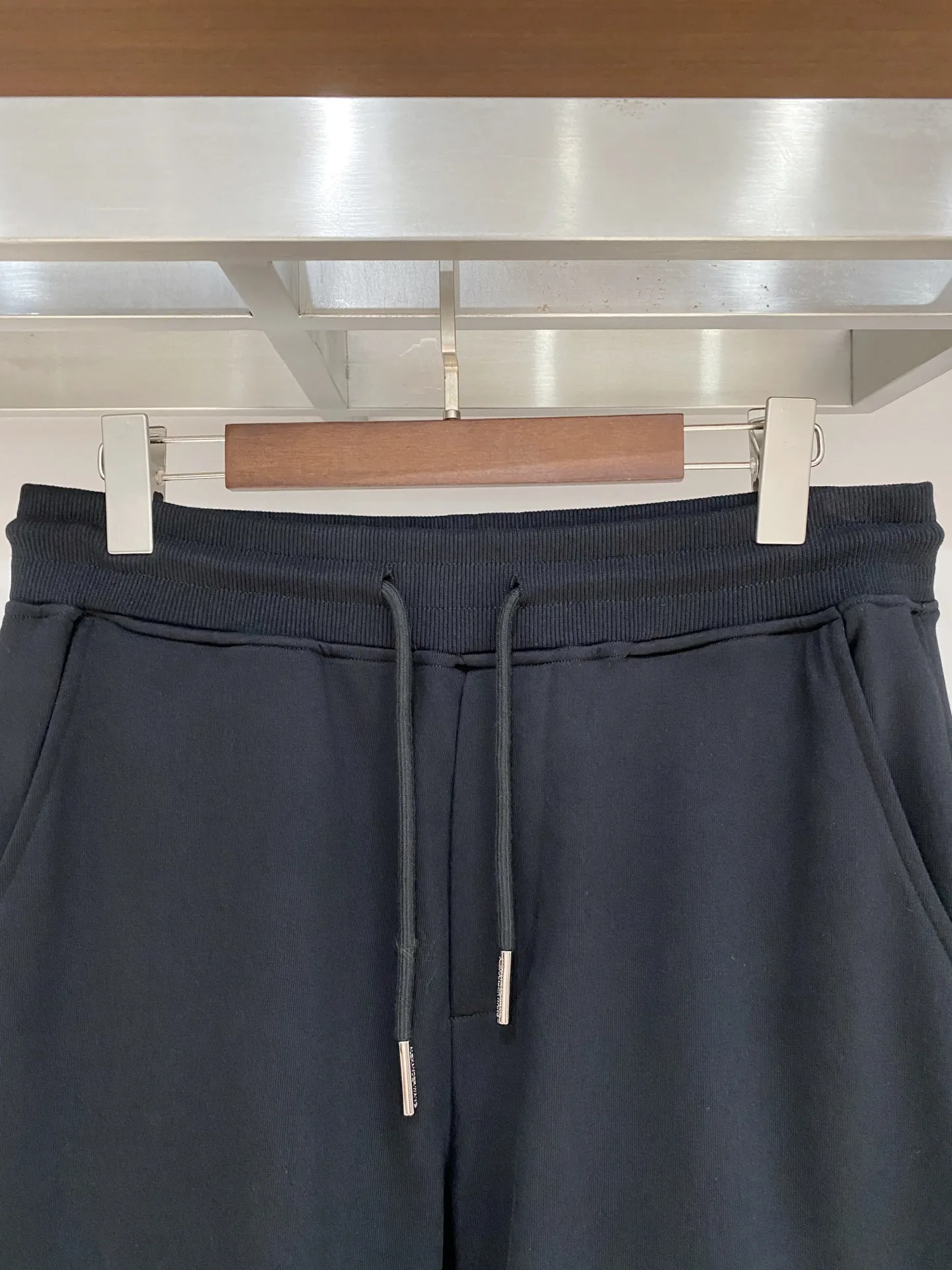 Aalxanderwang . 2026SS 🩳 ，Breathable ， 、 、 ， 。 “wang” ， ， ， 。 + ， ， 。 Same Style，Classic /Cream White ， 、 、 ， 。 …………………………………………………… ❥∙Size：M-3XL